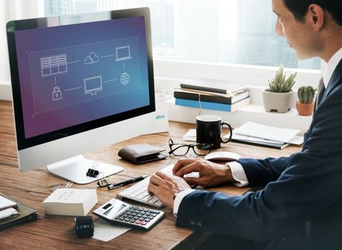B2B Industrial CRM Systems Guide: Explore Features, Benefits, Tips, Insights, and Customer Management Basic Info