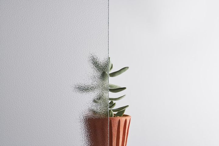 Smart Glass Technology Overview: Learn Installation Basics, Privacy Benefits, Design Ideas, and Usage Tips