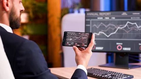 Mutual Funds Explained: Fund Types, SIP Strategies, Investment Risks, Portfolio Diversification and Market Insights