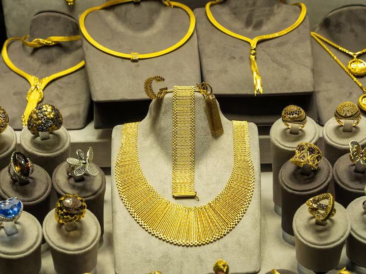 Jewelry Insurance Plans: Guide to Coverage, Protection, and Claims
