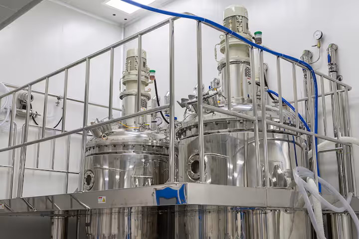 Explore Bioreactors: The Engine Behind Biopharmaceutical Manufacturing and Cell Culture Success