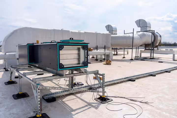Industrial Water Chiller: Overview of Components, Types and Applications