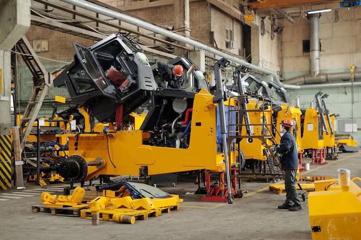 Hydraulic Equipment Assembly: Essential Process and Safety Guide