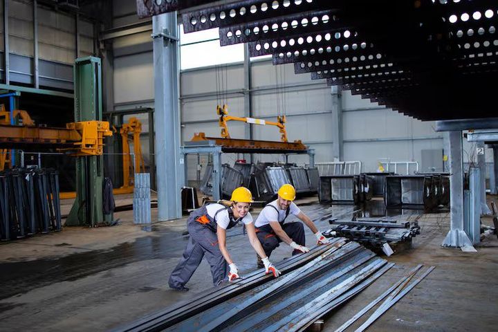 Exploring Reinforced Steel With Manufacturing Techniques and Structural Engineering Information