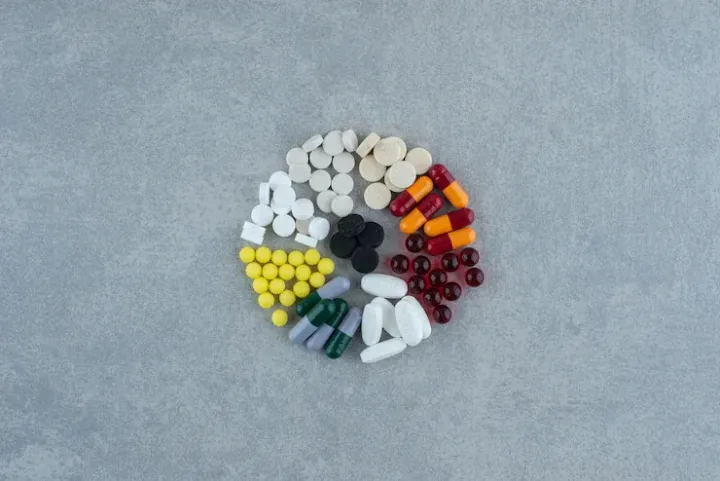 Pharmaceutical Excipients: Types, Functions, Applications and Selection Guide