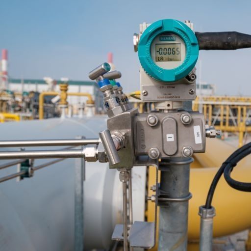 Learn Industrial Transmitters: Basics, Working Principles, and Applications