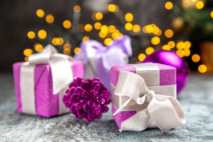 Complete Guide to Seasonal Gifts: Explore Basic, Expert Advice, Business Information, and Useful Facts