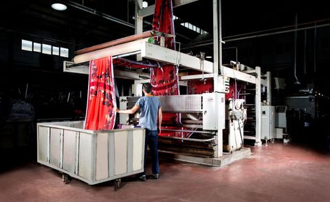 Warehouse Automation Systems Explained: Smart Technologies, Robotics & Logistics Applications