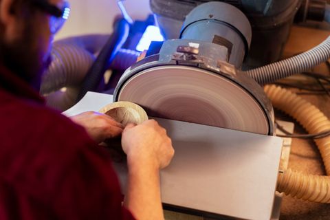 Metal Polishing Machines Guide: Learn the Basics, Facts, and Automation Techniques
