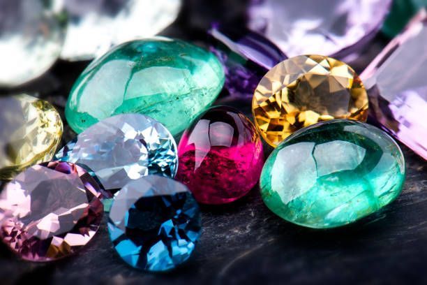 Learn About Organic Gemstones: Basics, Facts, Formation Process & Expert Buying Advice
