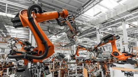 CNC Industrial Equipment Explained: Machines, Automation, Precision Manufacturing, and Smart Factory Insights