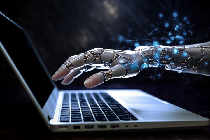 Guide to Professional Laptops: Discover AI-Integrated PC Security Features, Cybersecurity Tips, Performance Insights, and Technology Basics