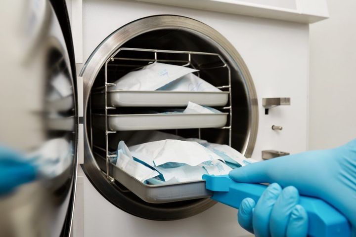 Explore Horizontal Autoclaves: Informative Guide, Usage Basics, and Key Technical Facts
