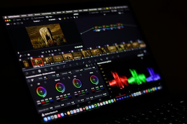 Popular Video Editing Software (2026) Explore Guide: Tips, Insights, Features, and Best Tools for Beginners