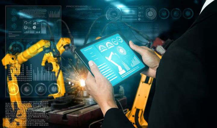 Predictive Maintenance Systems: Guide to Smart Monitoring and Equipment Reliability
