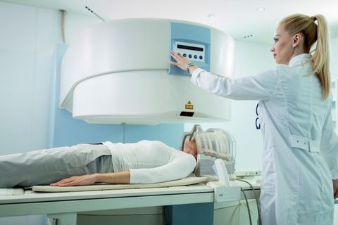 Home Medical Devices Explained: Learn Device Types, Benefits, Usage Tips, Important Considerations, and Healthcare Basics