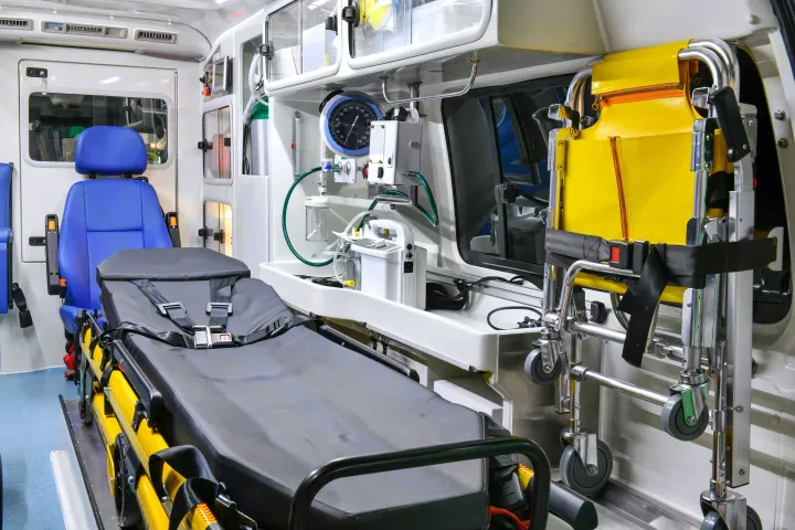 Ambulance Stretcher Guide: Types, Features, and Emergency Healthcare Application