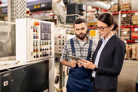 Insights on E-Learning Paths Guide With Career Development Knowledge
