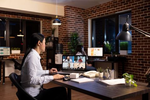 Enterprise B2B CRM Guide: Fundamentals, Details, Benefits, and Smart Insights